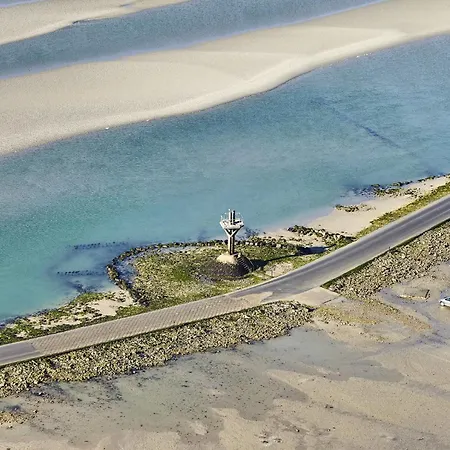 Tatil Evi 200 M De La Mer, Maison Pour 7 Avec Jardin