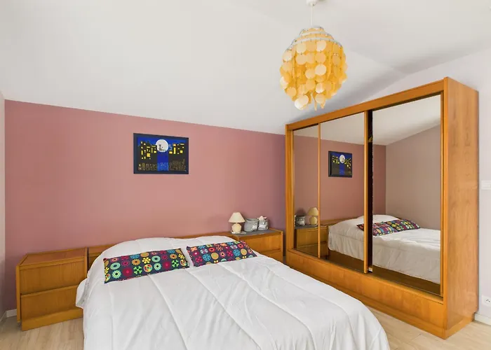 Ferienhaus 200 M De La Mer, Maison Pour 7 Avec Jardin *