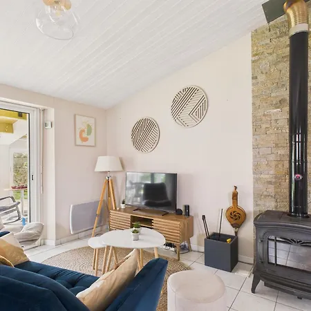 200 M De La Mer, Maison Pour 7 Avec Jardin