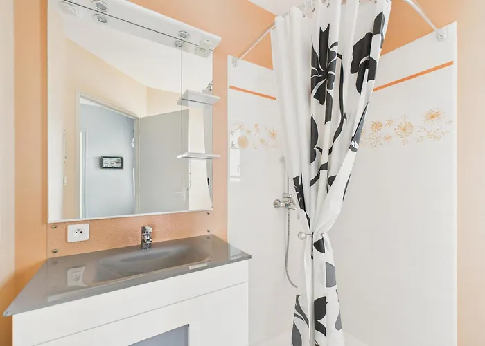 200 M De La Mer, Maison Pour 7 Avec Jardin La Guérinière