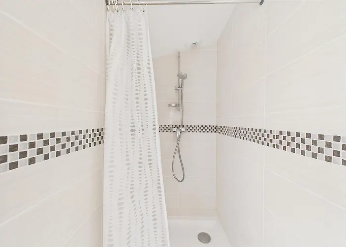 200 M De La Mer, Maison Pour 7 Avec Jardin La Guérinière